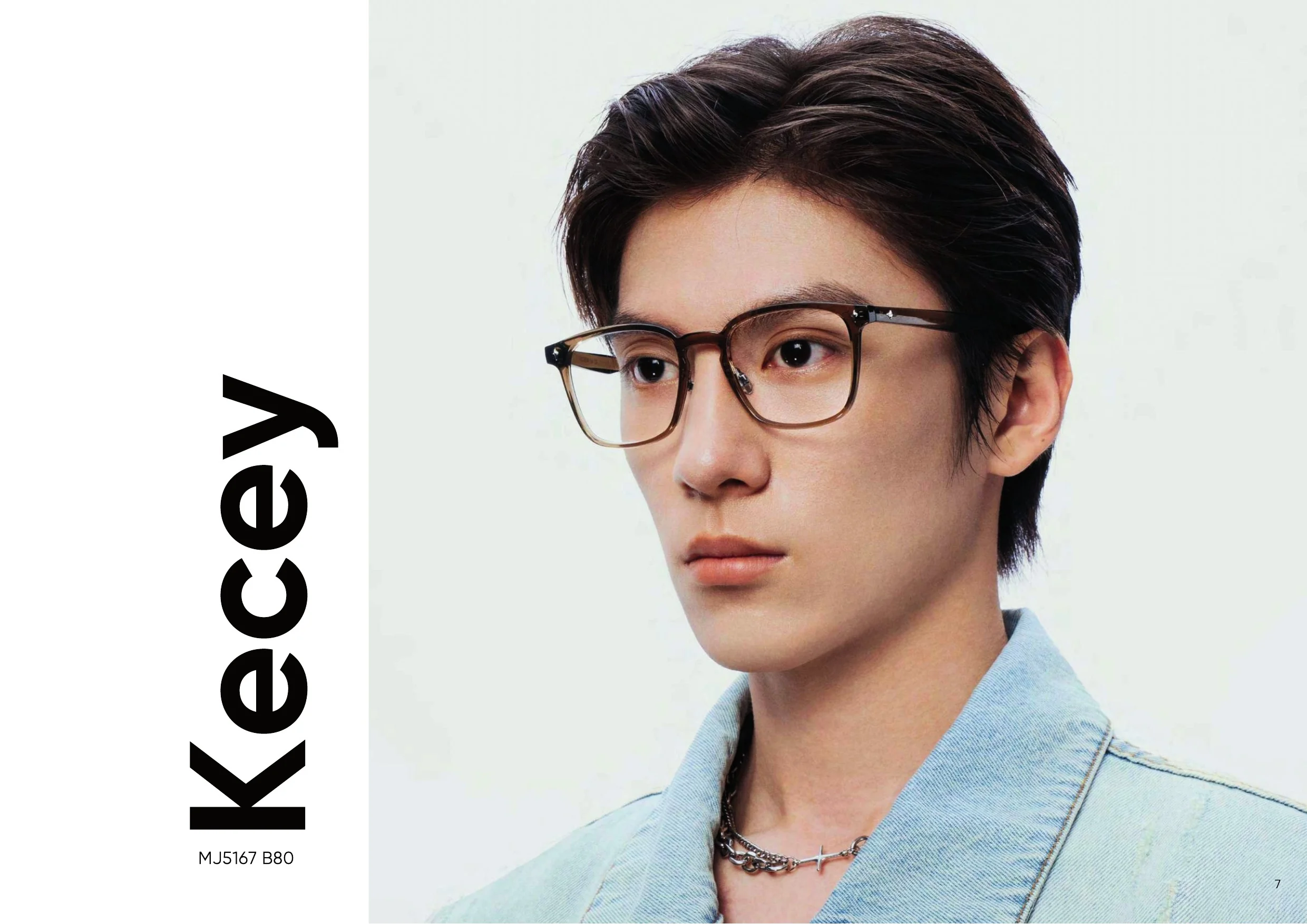 Trang catalogue Molsion SS26 số 8 — gọng kính Xuân/Hè 2026 tại Mắt Kính Ánh Sáng Việt